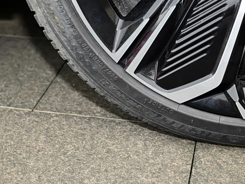 2025�� ����600 Max