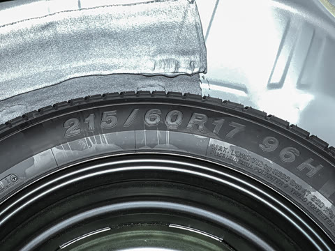2024�� 2.5i AWD�˶��� EyeSight