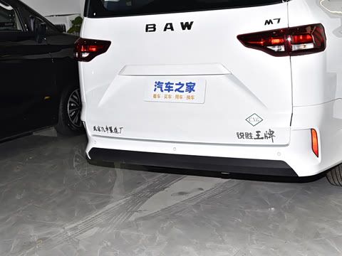 2025�� 2.0L CNG��Ӣ�� 9��