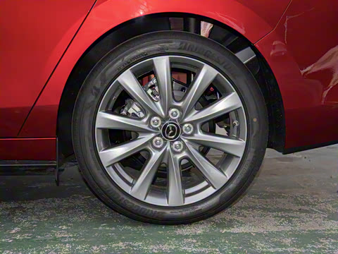 2025�� 2.0L �Զ����Ű�