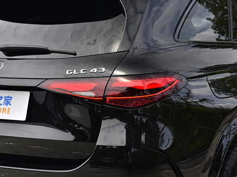 2026�� �Ŀ� AMG GLC 43 4MATIC