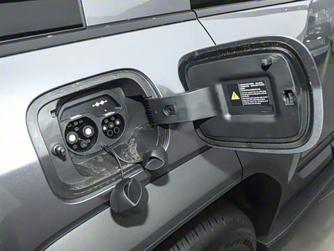 2025�� 210KM ��������Ultra��