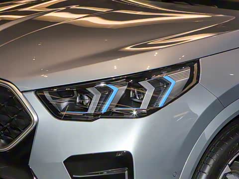 2025�� sDrive25i M�˶���װ