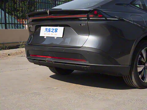 2026�� 550Max��ΪǬ��ADS SE��