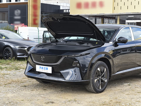 2025�� ����200 Pro