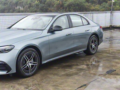 2026�� E 300 ʱ�����˶���