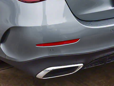 2026�� E 300 ʱ�����˶���