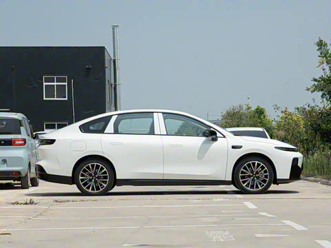 2025�� 550������