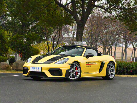 2023�� Spyder RS 4.0L