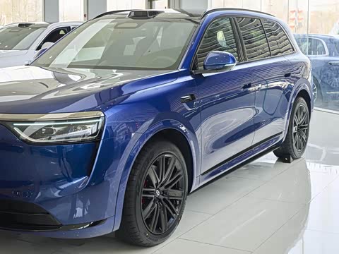 2025�� ���� Ultra�� 53.4kWh 6���� (896�߼����״