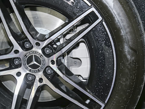 2026�� E 260 �˶���