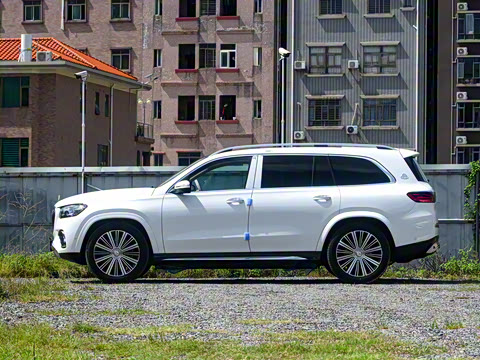 2025�� GLS 480 4MATIC