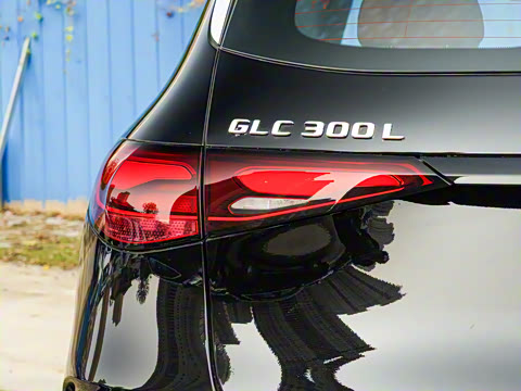 2026�� GLC 300 L 4MATIC ������ 5��