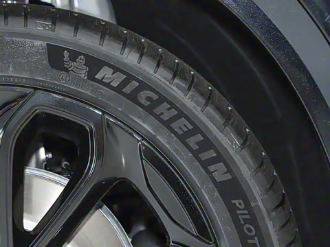 2025�� 625 ������ Max �Ƽ���