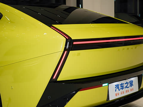 2025�� 702 ������ Ultra