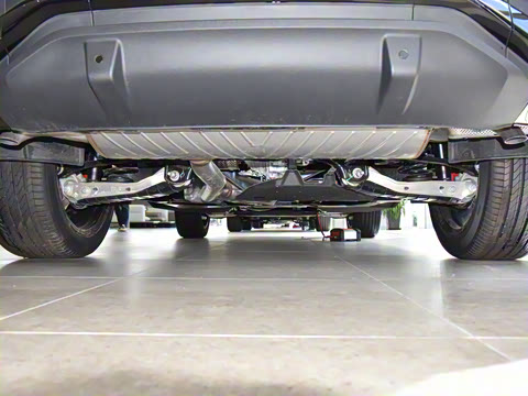 2025�� quattro 45�����ذ� 45 TFSI ������