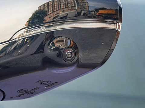 2027�� 290������