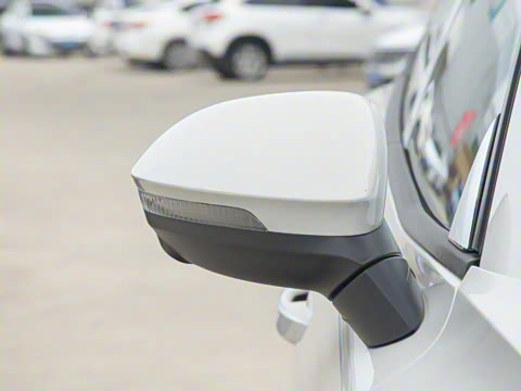 2026�� ���L 300TSI ����