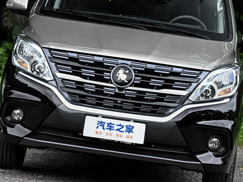 2027�� 2.0L ������ 7��