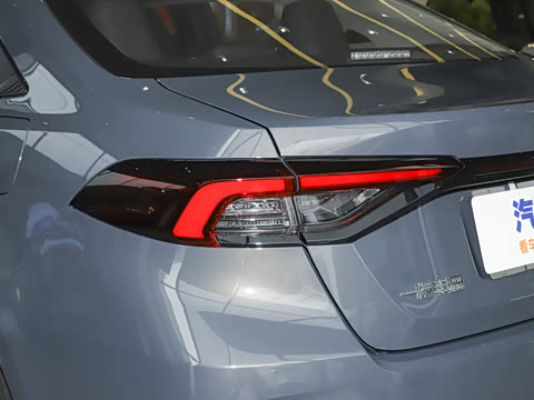 2026�� 1.8L ˫�� �ȷ��