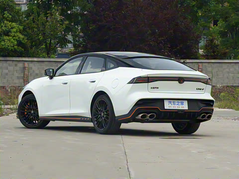 2025�� ������ 2.0T ������