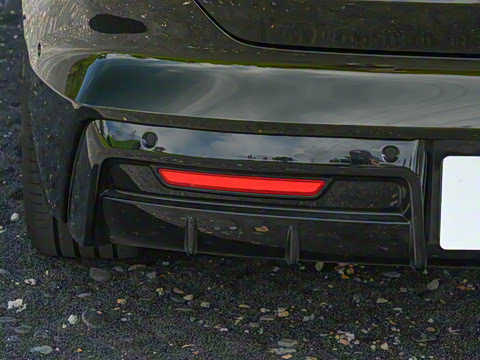 2025�� 240����Ultra�˶���