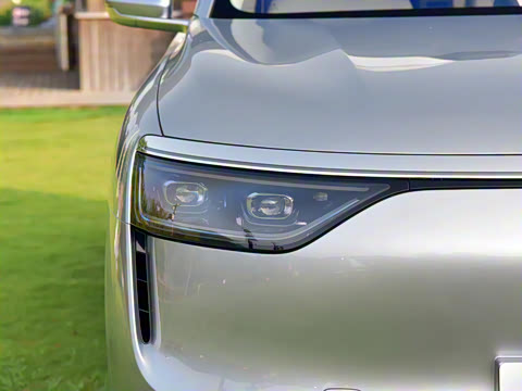 2025�� ���� Ultra ����������