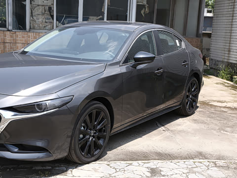 2025�� 2.0L �Զ���ҫ��