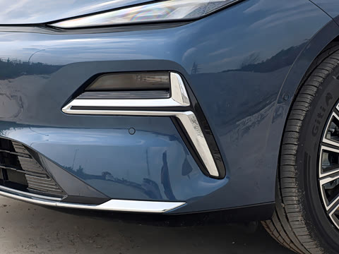 2026�� 225km EM-i Զ�����ǺӰ�