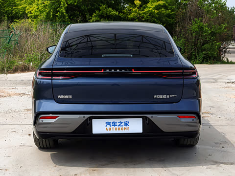 2026�� 225km EM-i Զ�����ǺӰ�
