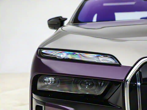 2023�� M760Le xDrive