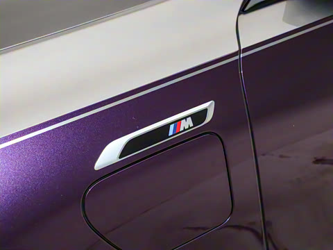 2023�� M760Le xDrive