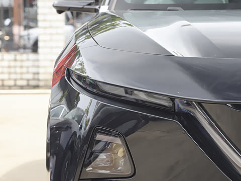 2025�� ����200 Max