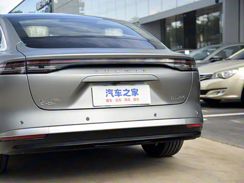 2025�� 260��������������