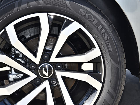 2025�� 1.4T �����ϰ�