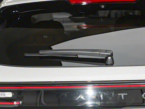 2025�� ����   Ultra ������