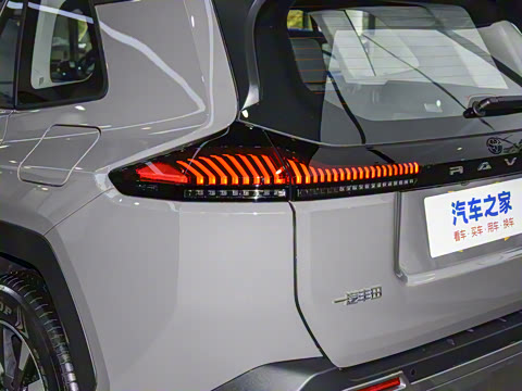 2026�� 2.0L ����������