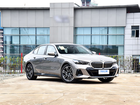 2026�� 525i M�˶���װ