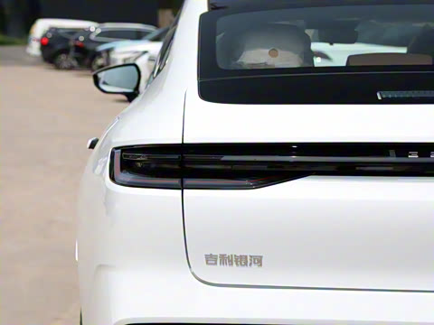 2025�� 60km EM-i ������