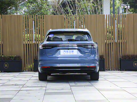 2025�� ���� Pro