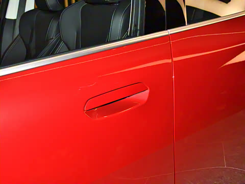 2025�� sDrive25i M�˶���װ