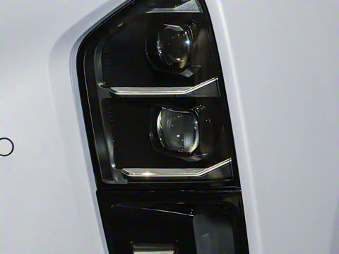 2025�� Զ����װ�޶��� 100kWh Touring