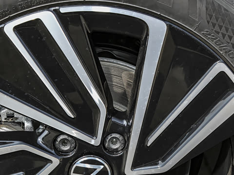 2026 Pro 300TSI ǿݰ