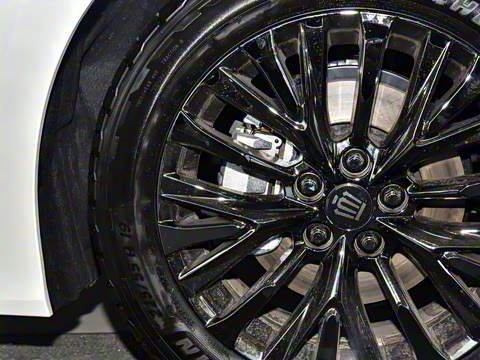 2025�� �ʹ� ˫�� 2.5L ī���