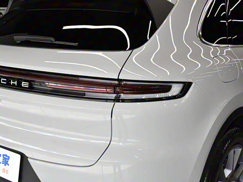 2025�� Cayenne 3.0T ���۰�