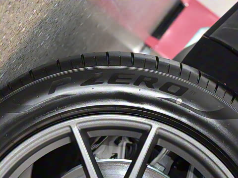 2025�� Cayenne 3.0T ���۰�