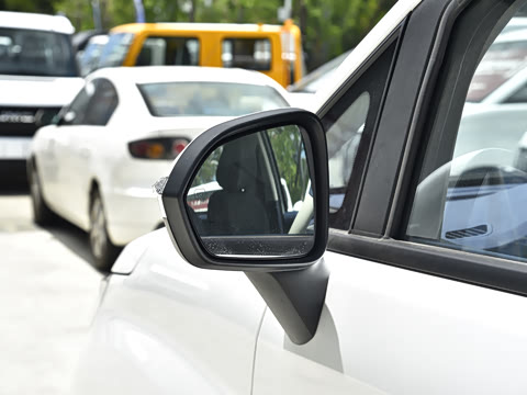 2025�� 2.0L CNG�м�Ӫ�����ʰ� 9��