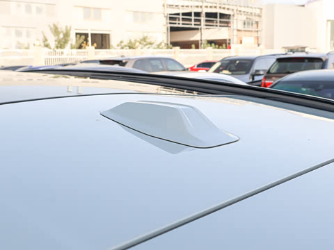 2025�� xDrive30L ������ M�˶���ҹ��װ