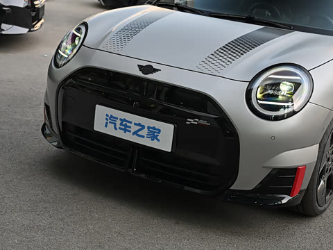 2026�� JOHN COOPER WORKS �й��ر��