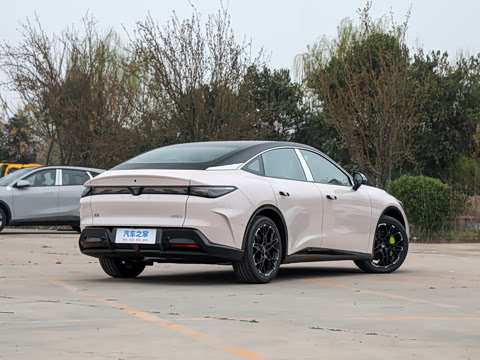 2026�� 630 Ԫ�����а� 185kW